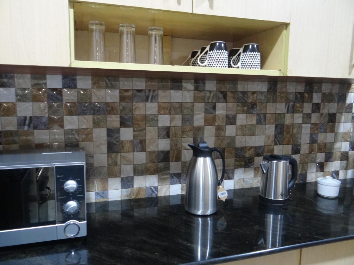 Sami Bnb - Apt 01 Makongo After Mlimani City Darüsselam Dış mekan fotoğraf
